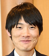 新谷康広